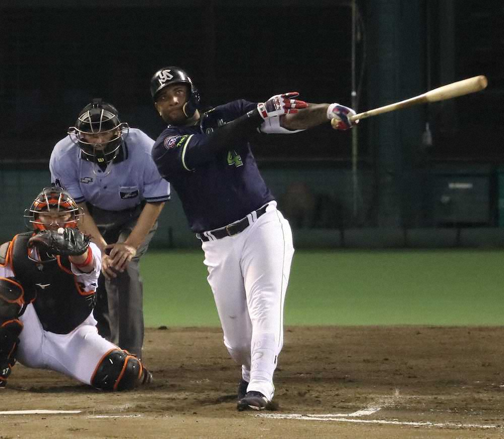 【画像・写真】ヤクルト後半戦初のカード勝ち越し！2回に一挙5得点　バレ4戦連発　山田大が粘投3勝目