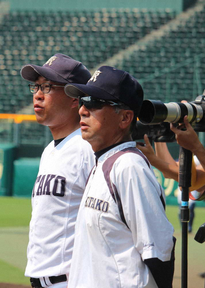 【画像・写真】佐賀北　久保監督“戻ってきた”甲子園に感慨「逆転満塁弾は…」