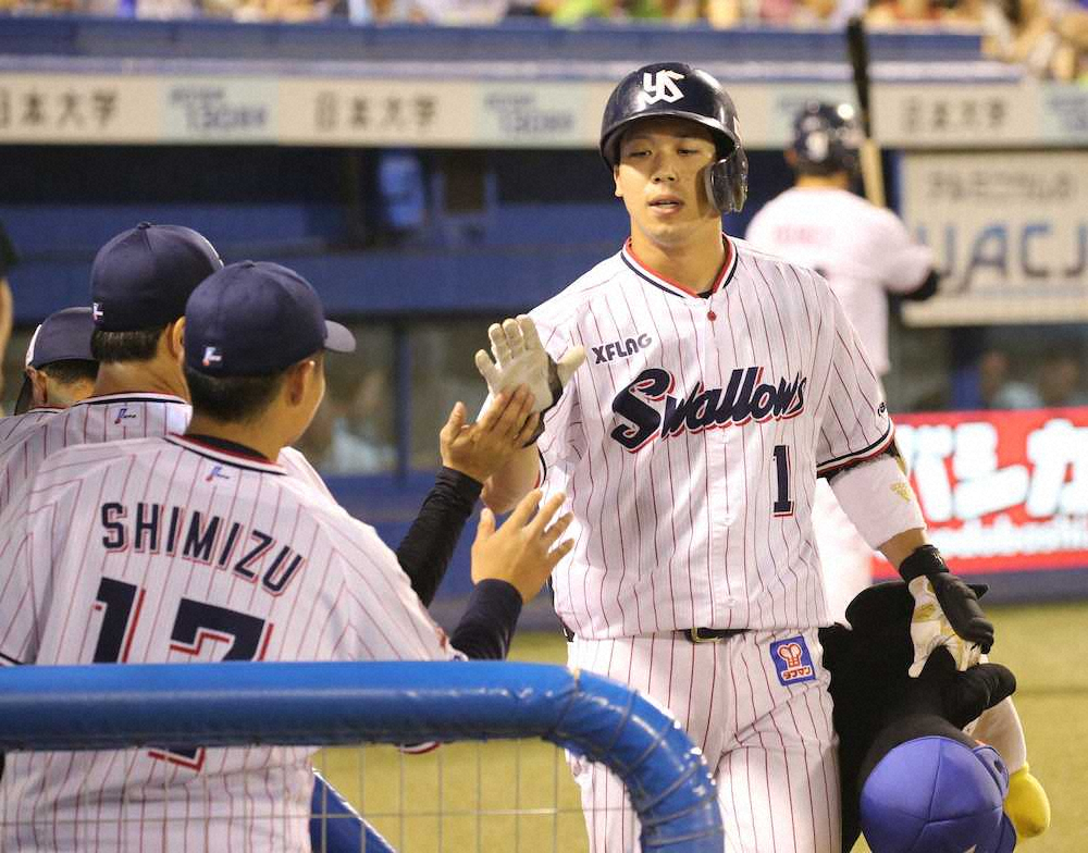 【画像・写真】ヤクルト、ミスから決勝点献上　バレ&山田アベック弾空砲