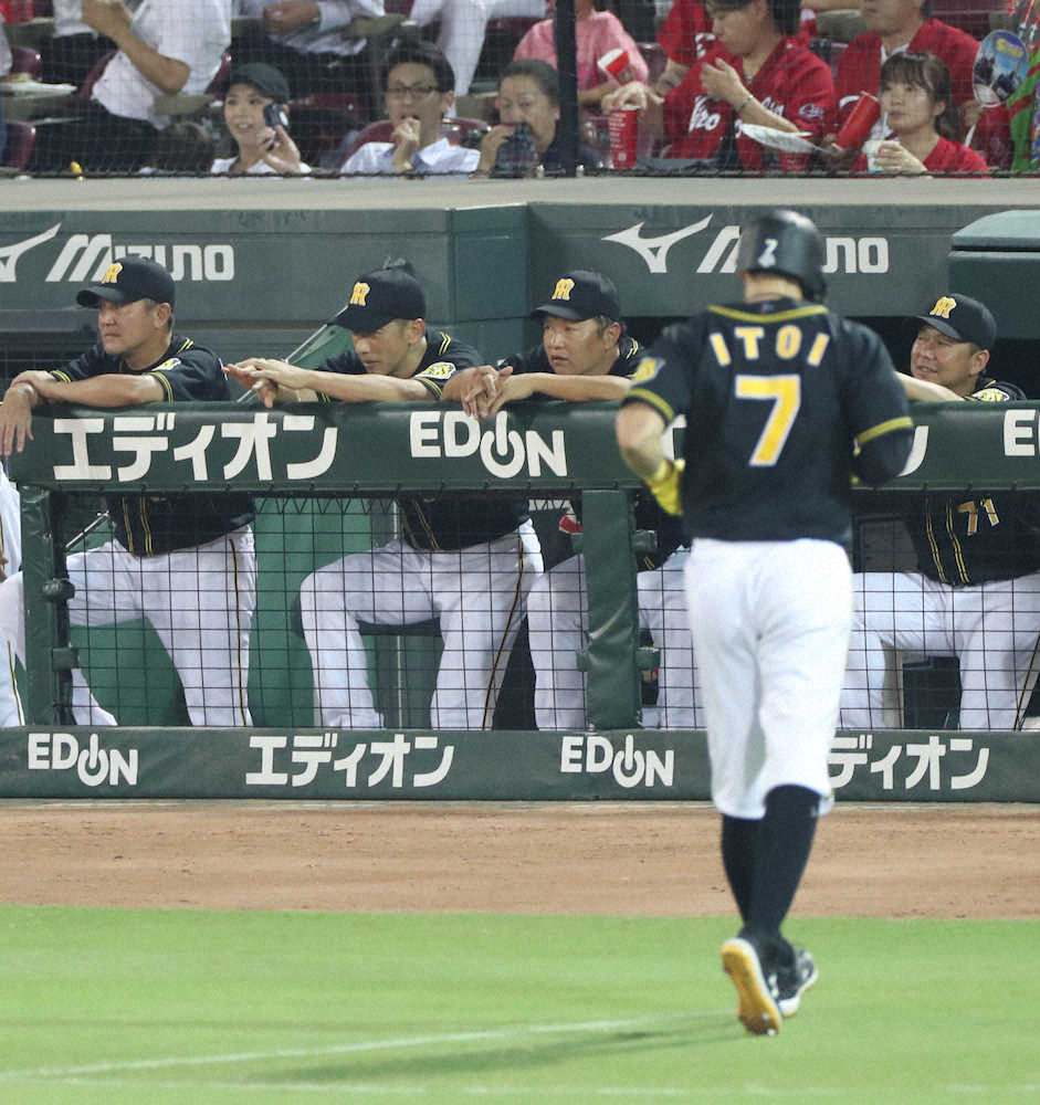 【画像・写真】阪神、打線組み換えも不発　1番起用の糸井が痛恨走塁ミス　直後に5失点