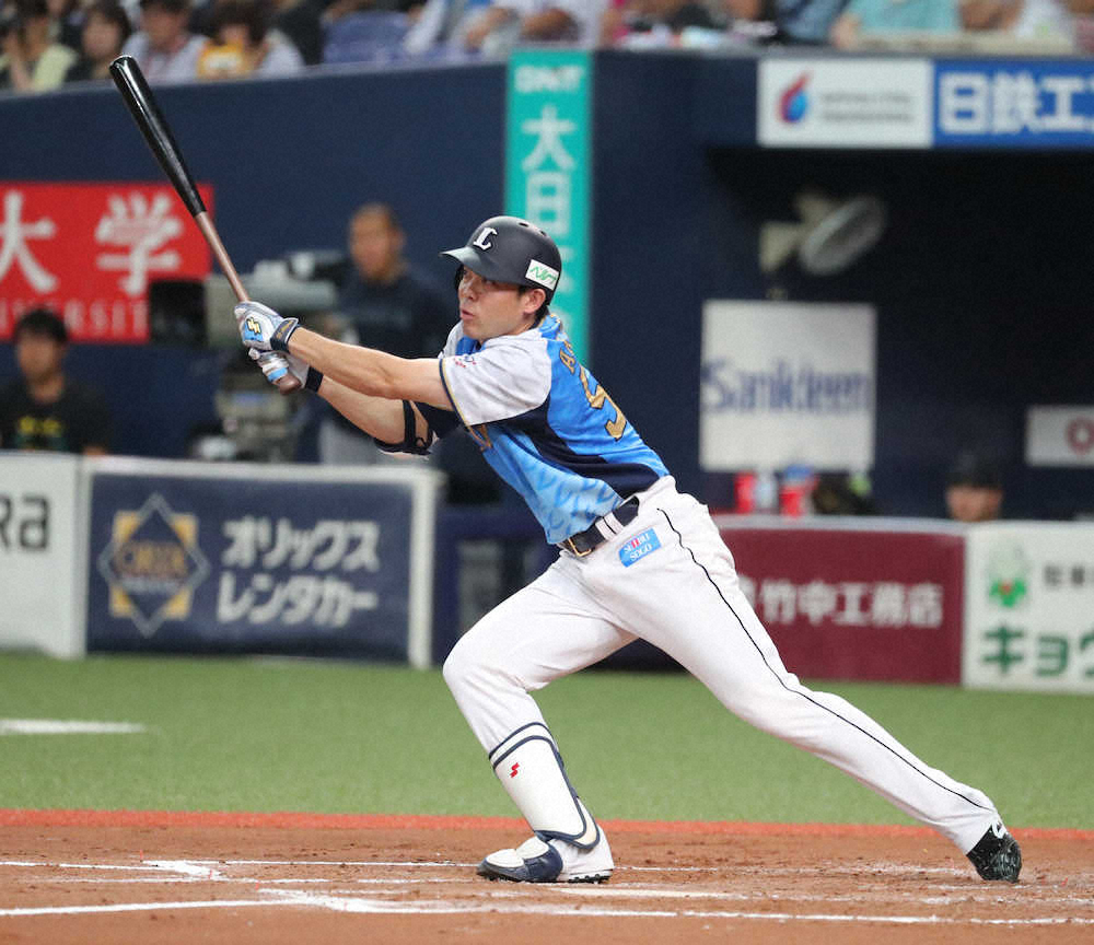 【画像・写真】西武連敗ストップ　秋山が7回決勝三塁打