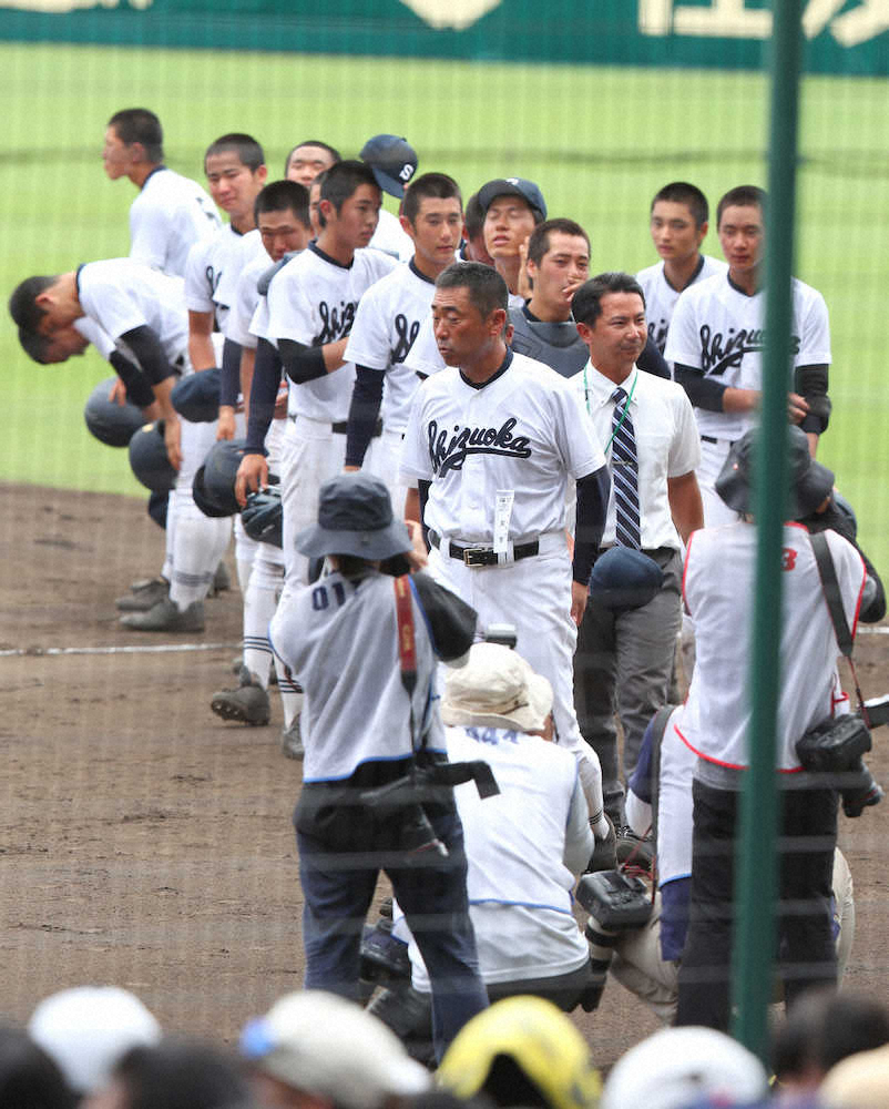 【画像・写真】静岡　津田学園の好投手・前から意地の1点も「高めを振らされた」