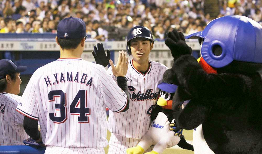【画像・写真】ヤクルト　太田の3号ソロで先制