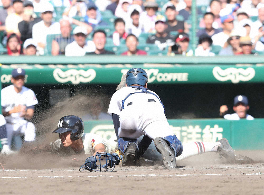 【画像・写真】習志野“センバツ準V”の意地　沖縄尚学との延長戦制し夏通算20勝　土壇場9回に追いつく粘り
