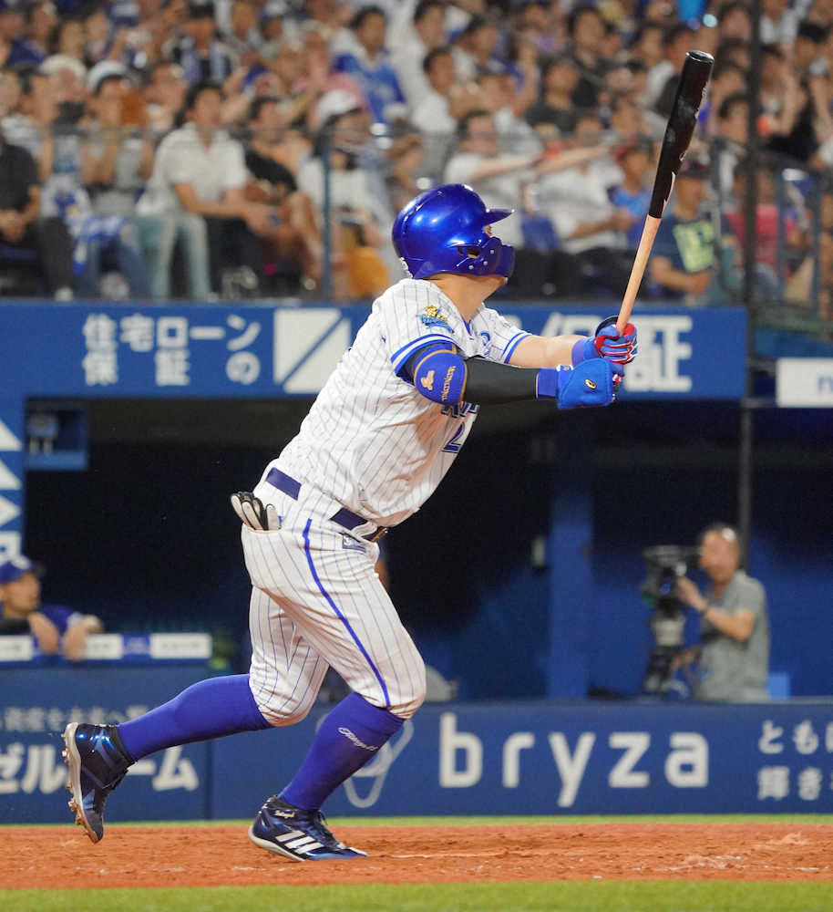 【画像・写真】DeNA筒香2発7打点！1836日ぶり三塁起用に応える満弾「勝つために全力でやるだけ」