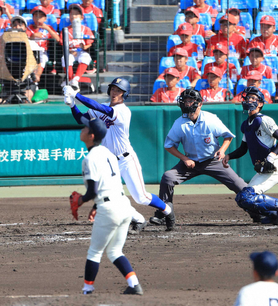 【画像・写真】宇部鴻城の大谷、岡田Show Time!史上初「1番・投手弾」&12K完投