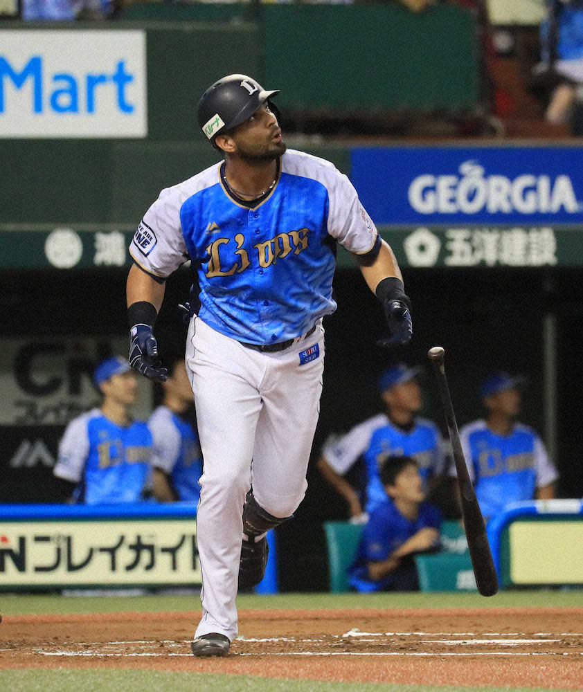【画像・写真】西武　メヒア、4年ぶりの1試合4安打　幸運二塁打に「ヒットはヒット」