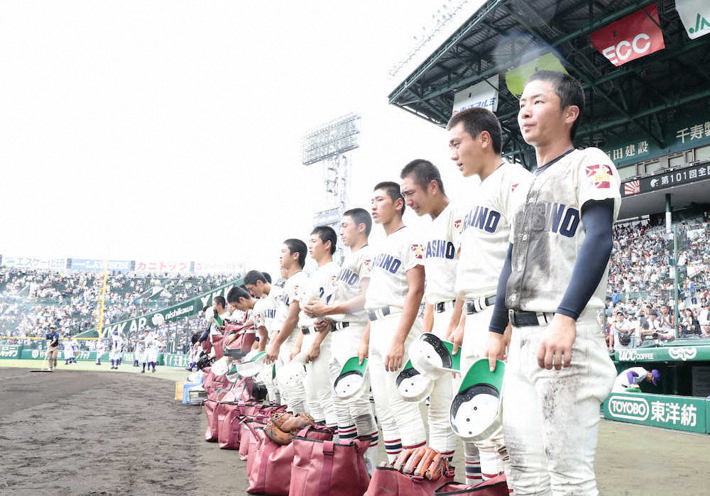 【画像・写真】センバツ準V習志野「完敗」…150キロ腕・飯塚2被弾に涙「投げるボールがなくなった」