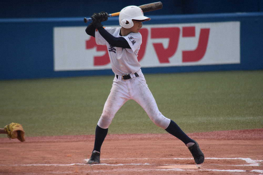 【画像・写真】茎崎ファイターズ　中村の先制2ランなどで初戦突破