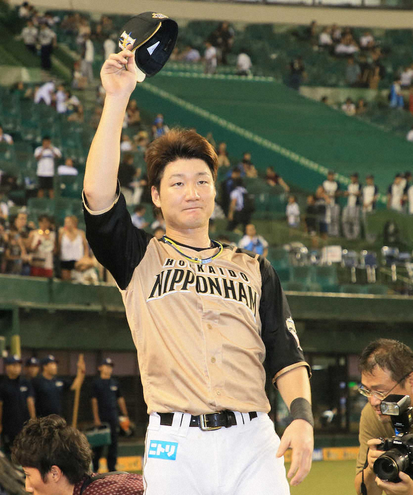 【画像・写真】日本ハム・渡辺　自身初10号が逆転V弾！初の規定打席到達も目前「シーズン前から目標に」