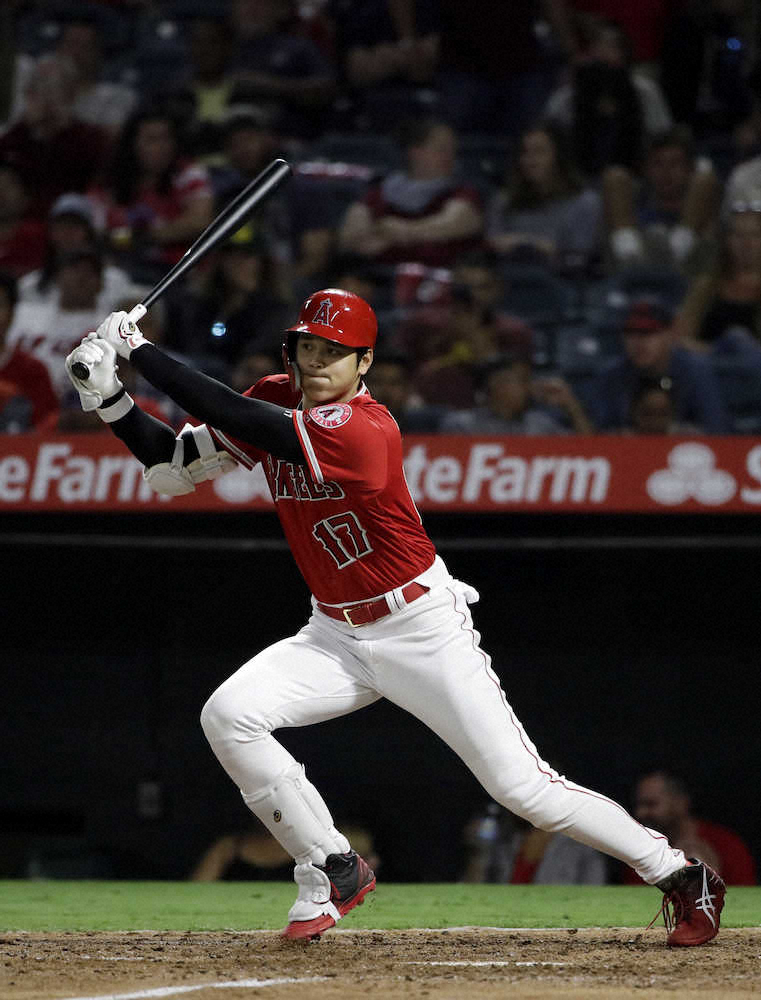 【画像・写真】大谷　2試合ぶり安打が逆転口火　家族の前で好調キープ
