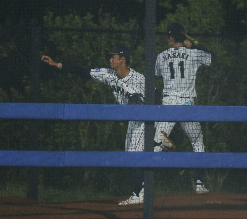 【画像・写真】U18侍　日本の4番・東邦の石川が勝ち越し3ラン！スーパーR進出引き寄せる一発