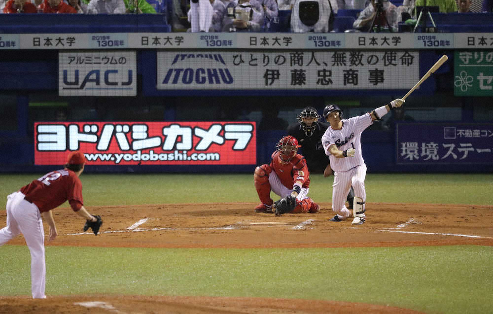 【画像・写真】7回無死、山田哲は空振り三振に打ち取られる（撮影・沢田　明徳）