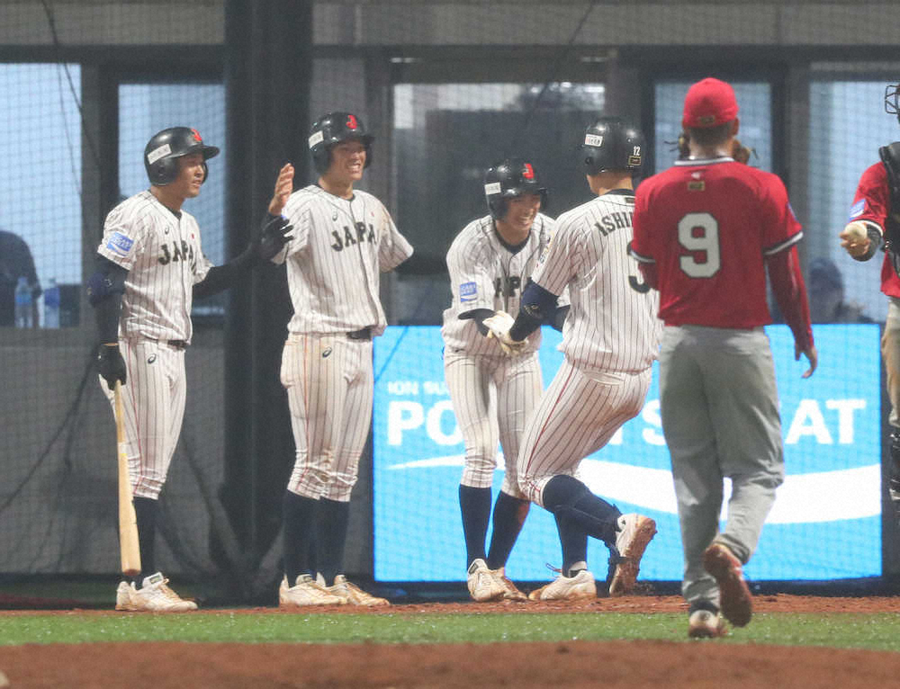 【画像・写真】U18侍　石川決勝3ラン　木製バット順応で高校通算55号　あるぞ1位通過でいざスーパーRへ