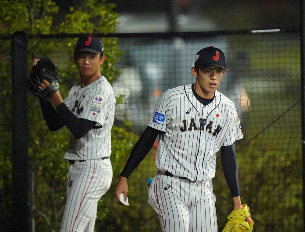 【画像・写真】佐々木&奥川　スーパーR万全スタンバイ　ブルペンで韓国入り初の変化球も