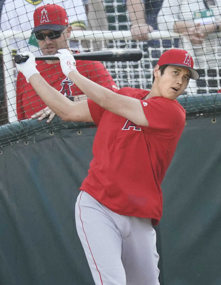 【画像・写真】大谷　今季初の「5番・DH」、前日16打席ぶりの安打