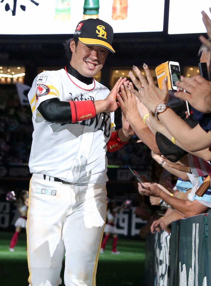 【画像・写真】ソフトバンク・高谷、今季1号が決勝弾！「チームメートもビックリしていたと思います」