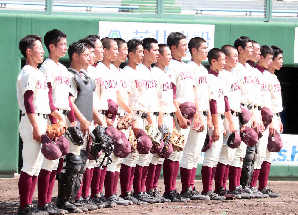 【画像・写真】旭川大高、夏春連続甲子園へ初戦突破　3番・富田「自分が返さないとと」