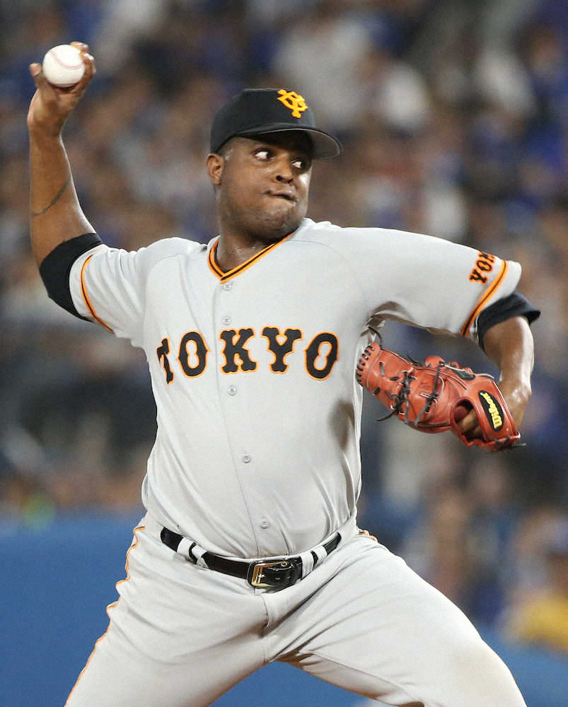 【画像・写真】巨人・デラロサ、自己最速更新161キロ「ストレートが持ち味なので」