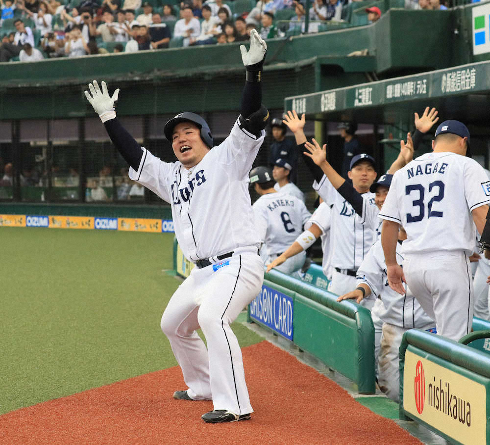 【画像・写真】西武が延長サヨナラ勝ち　メヒア千金打　土壇場9回に追い付かれるも…