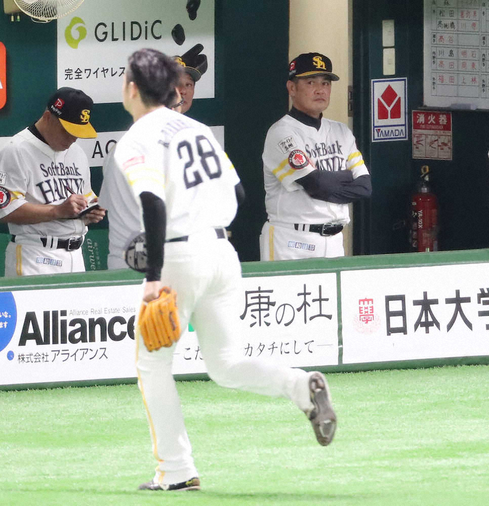 【画像・写真】ソフトB　3連敗で崖っぷち　6回途中5失点の高橋礼「大事な試合を壊してしまって…」