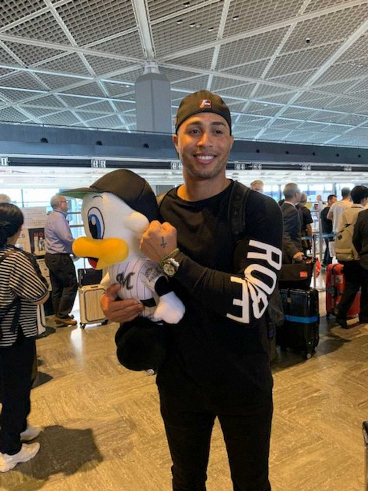 【画像・写真】ロッテ・マーティン帰国　途中加入も活躍「素晴らしい経験だった」球団側は残留要請を行う考え