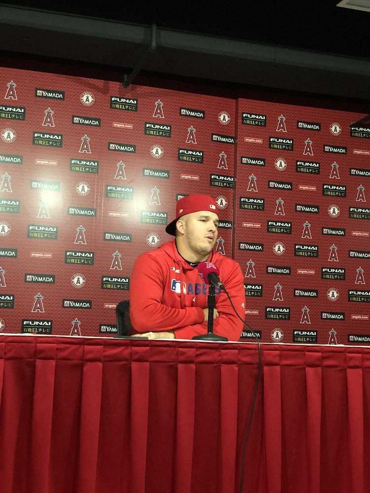 【画像・写真】右足手術のトラウト　笑顔で「状態は良い」、大谷にねぎらいも