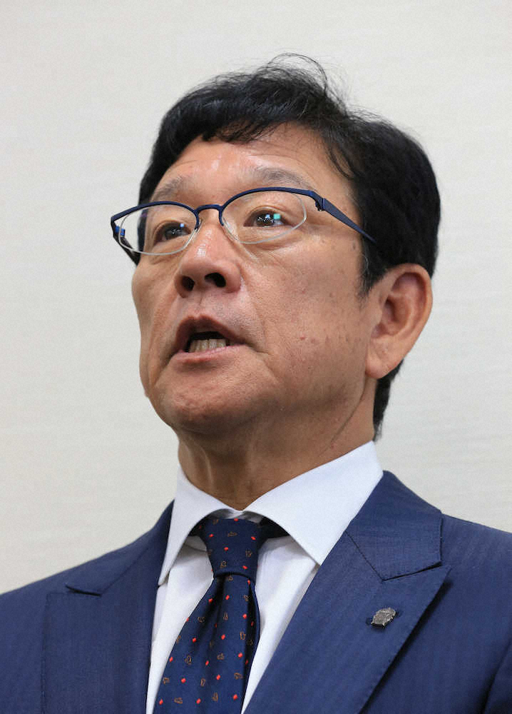 【画像・写真】日本ハム　栗山監督の続投決定、球団最長9年目へ「勝って喜んでもらう。優勝します」