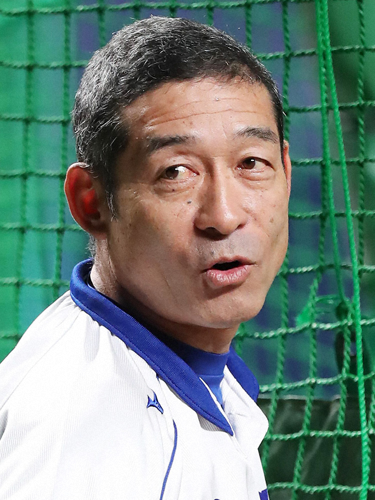 中日の奈良原浩内野守備走塁コーチ