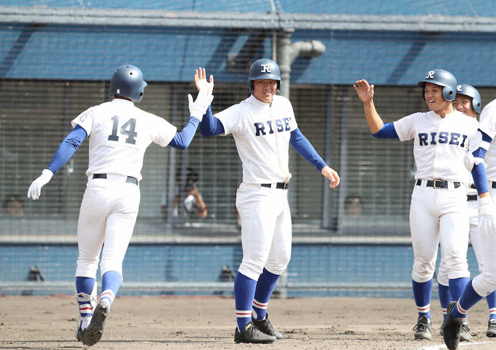 【画像・写真】履正社　秋季近畿大会出場決定　金光大阪に5回コールド勝ち