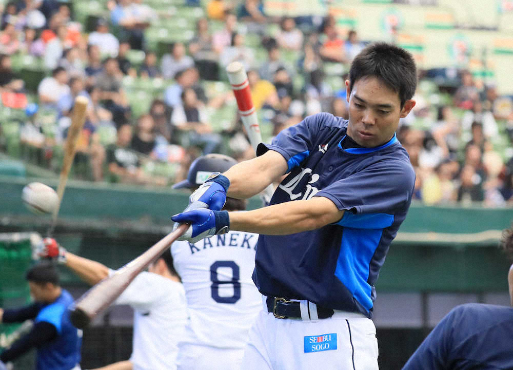 【画像・写真】西武　秋山、浅村弾に刺激「今年は絶対チームに迷惑掛けたくない」