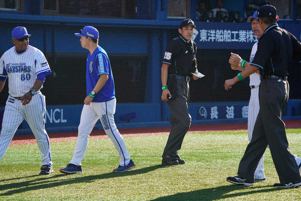 【画像・写真】DeNA　楽勝ムードから一転崖っ縁　三浦コーチうっかり「僕のミス」