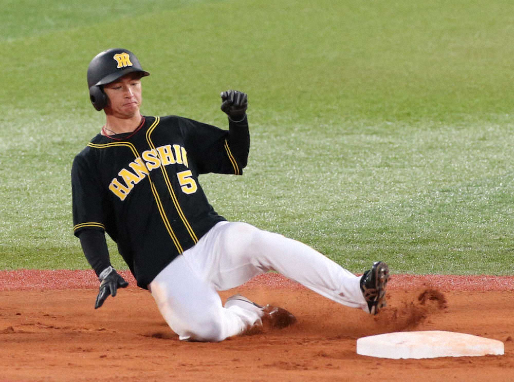 【画像・写真】阪神　近本　猛打賞に2盗塁「一番いい得点に貢献することができた」