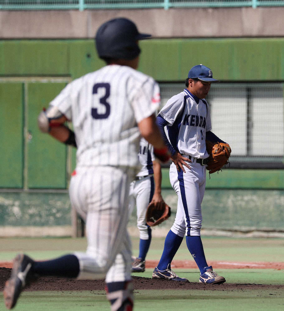 【画像・写真】大経大　V争い崖っ縁　山本監督「切り替えて明日こそ勝ち点を」