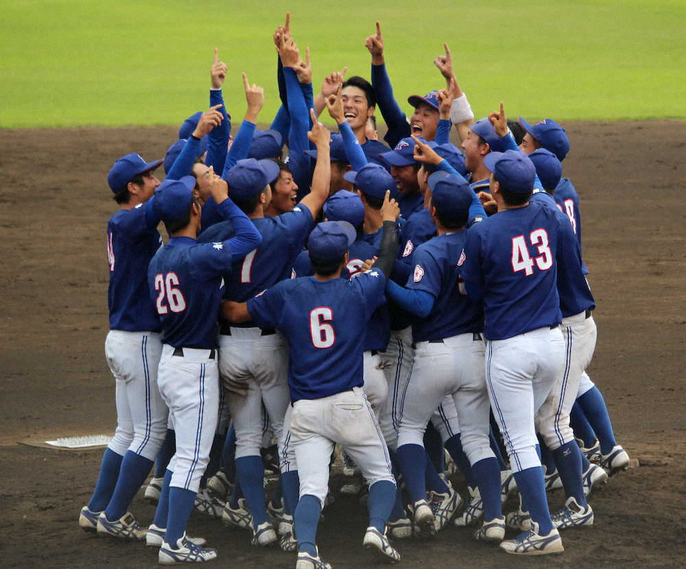 【画像・写真】北九大、優勝決定戦制し6季ぶりV！益田が三塁踏ませず2安打完封