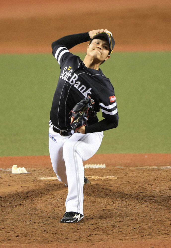 【画像・写真】ソフトB・甲斐野CS2勝目　新人では06年の柳瀬以来「得点圏で無失点は初めてかもしれない」