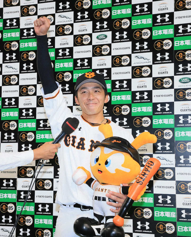 【画像・写真】【隠しマイク】巨人・増田大、息ぴったりの重信＆山本に「やっぱり早慶やな」