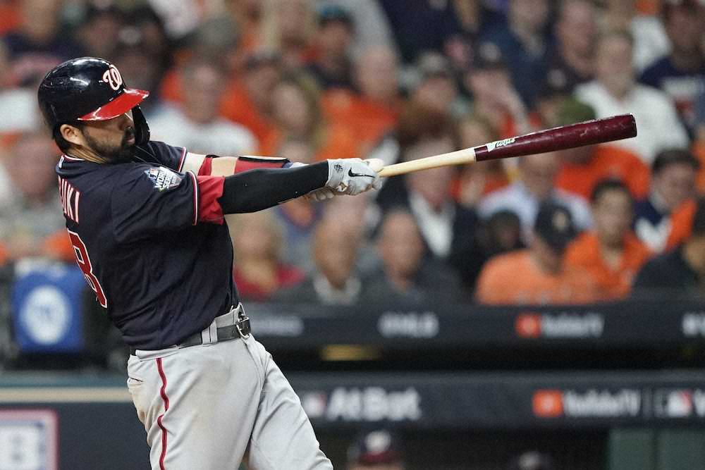 【画像・写真】ナショナルズ連勝　36歳スズキがＶ弾「Ｗシリーズでプレーするまで13シーズンもかかった」
