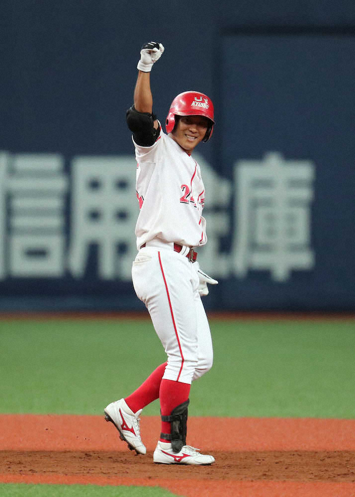 【画像・写真】JR九州が延長戦制して初戦突破　石橋“職人技”で初球スクイズ成功