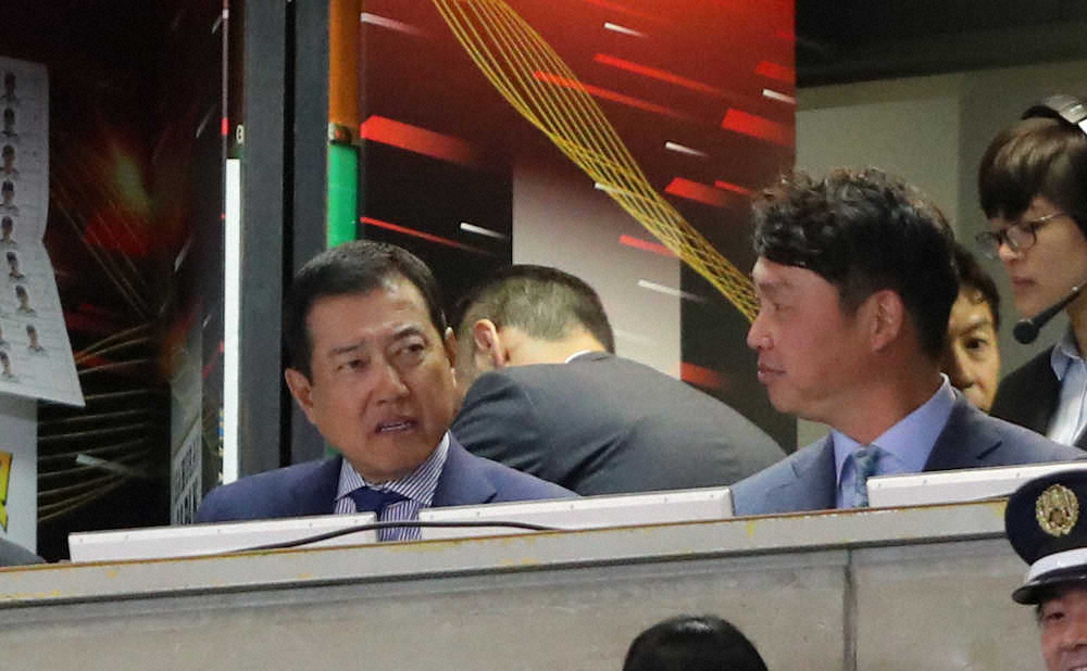 【画像・写真】巨人・原監督、追加招集の丸を称賛「緊急に呼ばれてもニコニコ…野球への情熱に感銘を受けた」