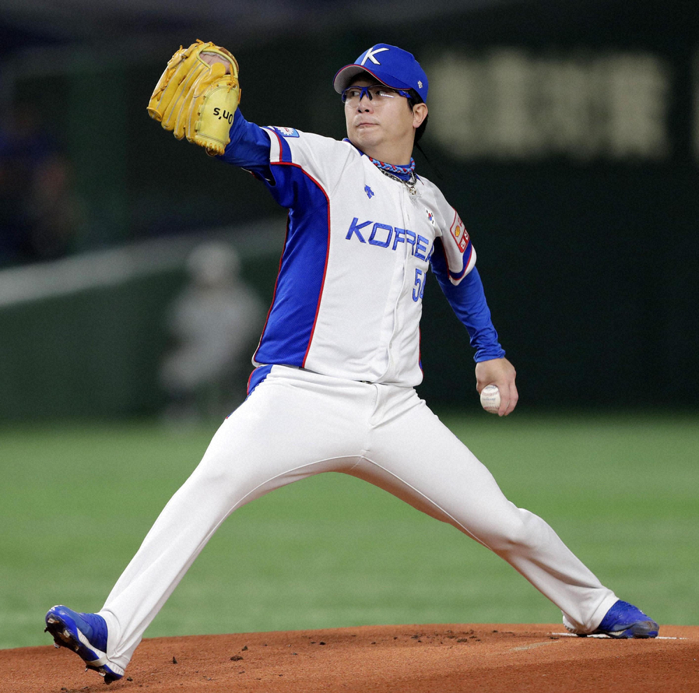 【画像・写真】新井貴浩氏、決勝占う　梁ヒョン種と同じ左腕攻略　いい予行演習