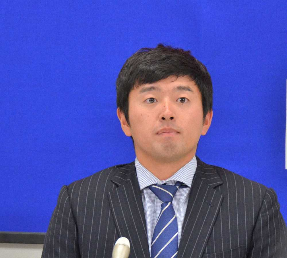 【画像・写真】中日・浜田達　4年ぶり支配下登録選手として再契約「来年も頑張ってくれと言われました」