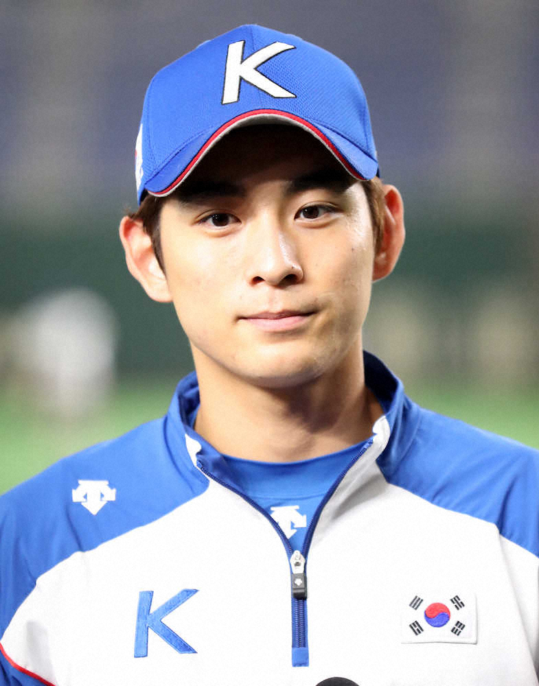 プレミア12の韓国代表、李政厚外野手
