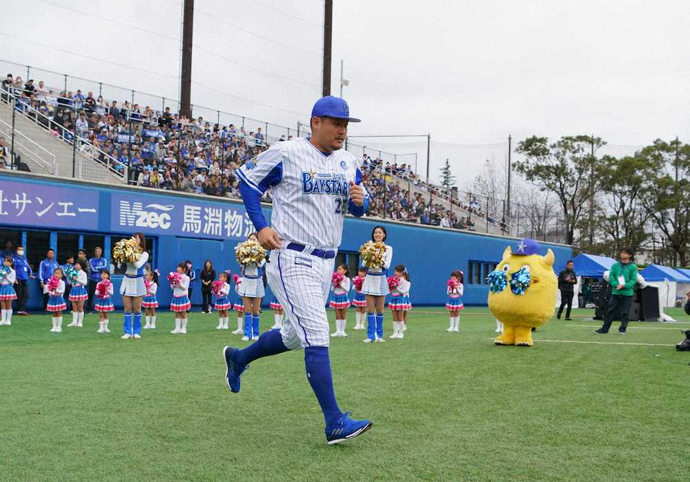 【画像・写真】DeNAがファンフェス　ドラ1森らお披露目「アピールポイントは元気」