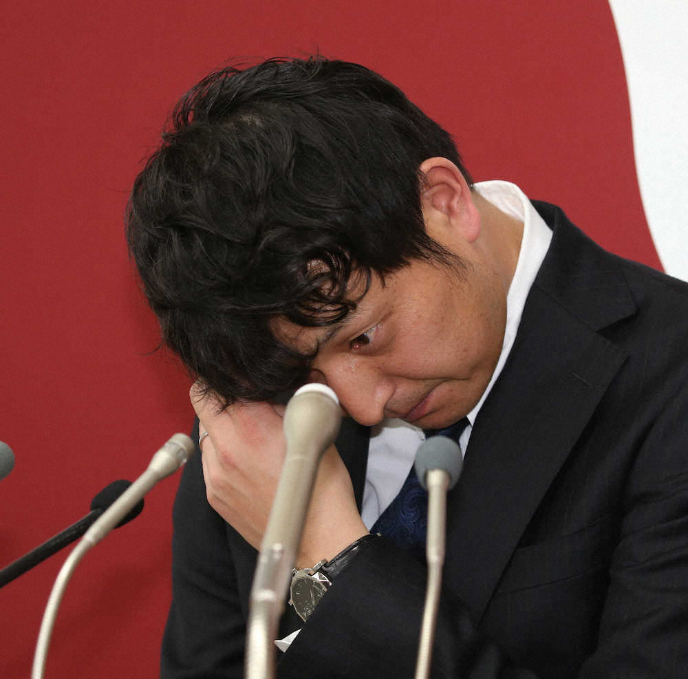 【画像・写真】巨人・岩隈　減額制限超え3000万ダウンの2000万円で更改　1軍登板ゼロに「悔しさ凄くある」