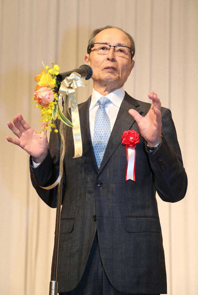 【画像・写真】王会長　バレンティン熱望「長打が試合の流れを変える」