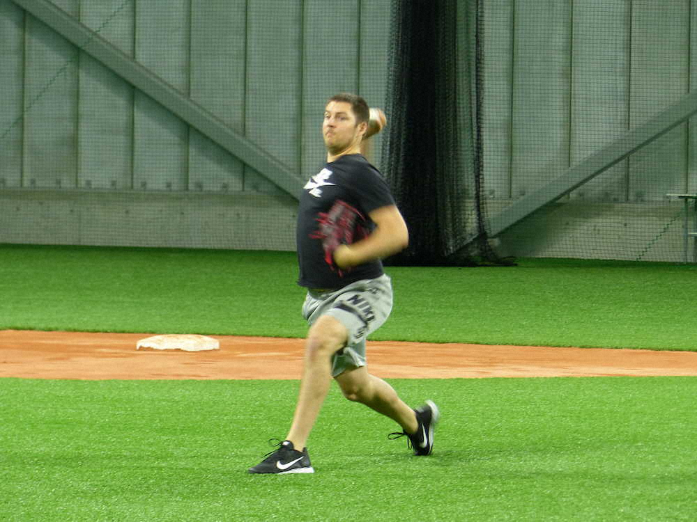 【画像・写真】米通算70勝のレッズ・バウアーがDeNA2軍施設訪問　「いつか分からないけど…」日本でのプレー希望