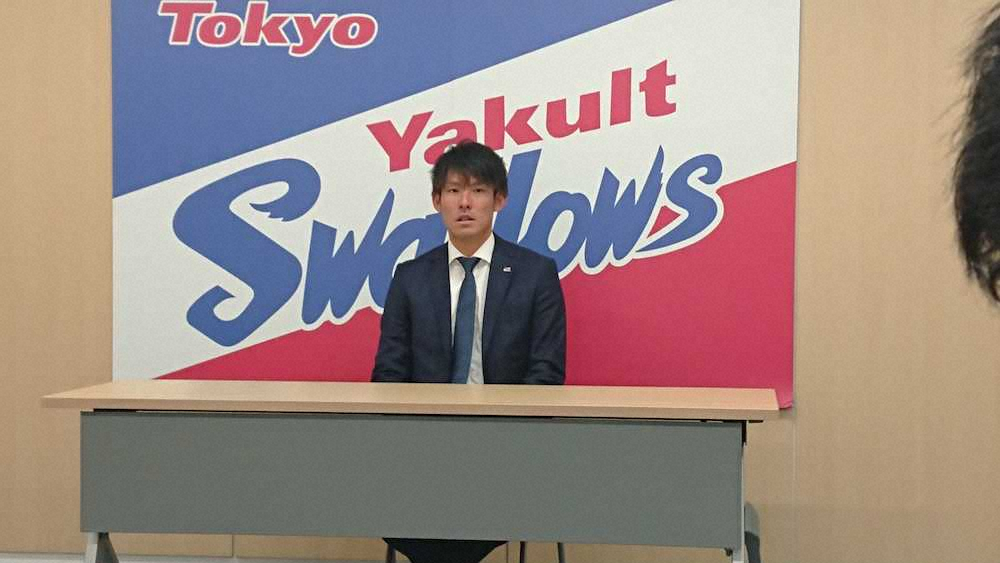 【画像・写真】ヤクルト　高梨、300万円ダウンでサイン　移籍1年目は「力が出せなかった」