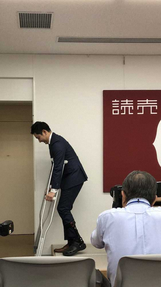 【画像・写真】アキレス腱断裂の巨人・野上　現状維持1億5000万円でサイン　球宴明け復帰目指す