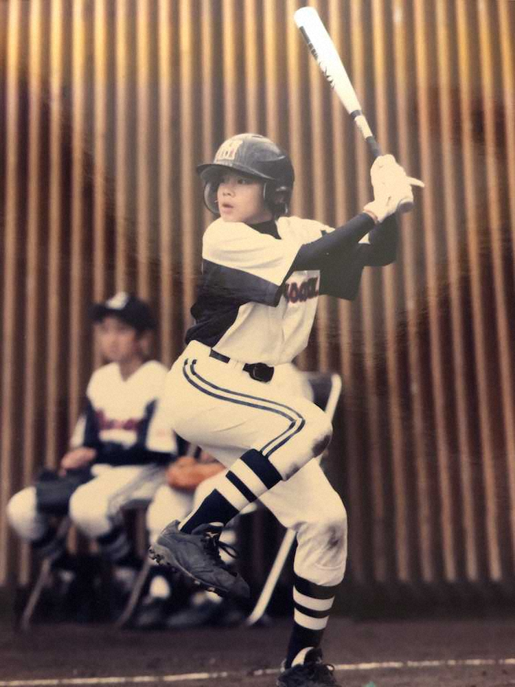 父・成人さんがコーチを務める平沢野球スポーツ少年団に所属していた遠藤
